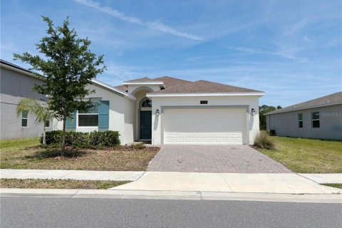 Casa en Davenport, Florida 4 dormitorios, 186.36 m2 № 2107793