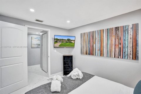 House in Deerfield Beach, Florida 4 bedrooms, 144.93 sq.m. № 2011530 - photo 29