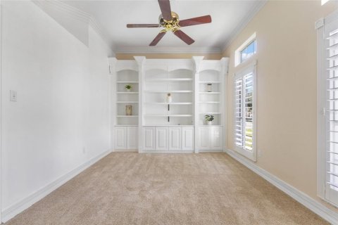 House in Apopka, Florida 4 bedrooms, 192.31 sq.m. № 1812652 - photo 24