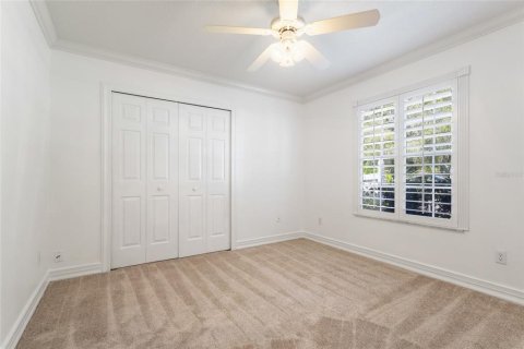 House in Apopka, Florida 4 bedrooms, 192.31 sq.m. № 1812652 - photo 29