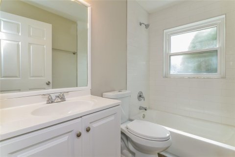Casa en alquiler en Clermont, Florida, 3 dormitorios, 117.89 m2 № 1910297 - foto 10