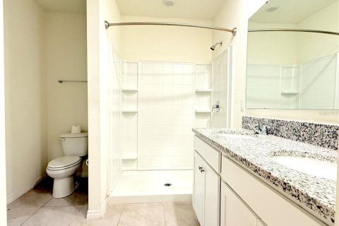 Villa ou maison à louer à Apopka, Floride: 4 chambres, 152.27 m2 № 2157734 - photo 15