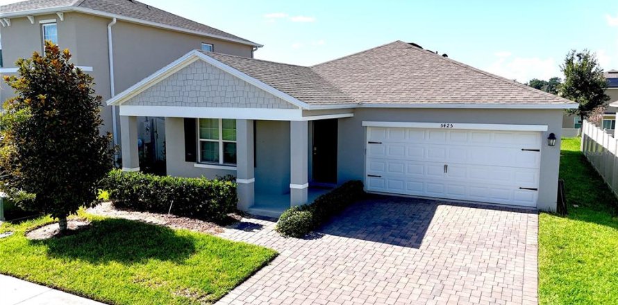 Villa ou maison à Apopka, Floride 4 chambres, 152.27 m2 № 2157734