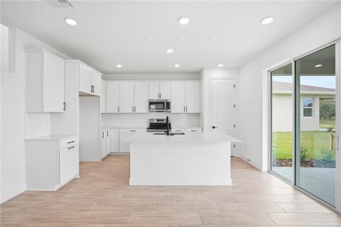 House in Parrish, Florida 4 bedrooms, 248.05 sq.m. № 2119809 - photo 25