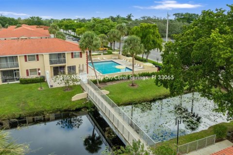 Condo in Coral Springs, Florida, 2 bedrooms  № 1948669 - photo 29