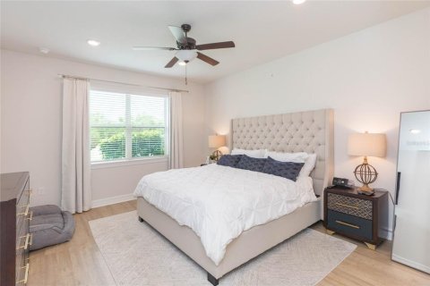 Villa ou maison à vendre à Wesley Chapel, Floride: 4 chambres, 271.46 m2 № 2337300 - photo 30
