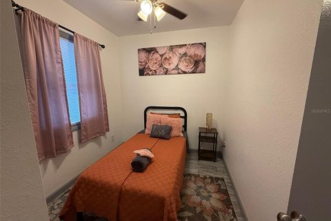 Commercial property in Lakeland, Florida 7 bedrooms, 137.5 sq.m. № 2229730 - photo 19