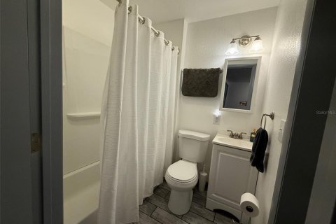 Commercial property in Lakeland, Florida 7 bedrooms, 137.5 sq.m. № 2229730 - photo 21