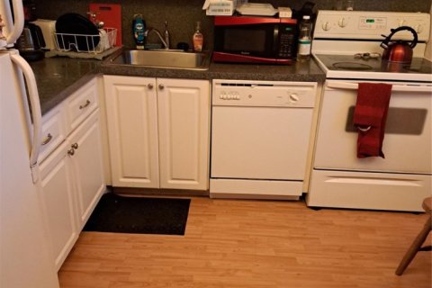 Condo in Tamarac, Florida, 1 bedroom  № 1224702 - photo 1