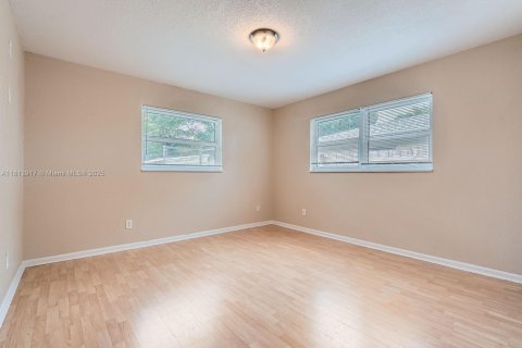 House in Palm Beach Gardens, Florida 3 bedrooms, 151.62 sq.m. № 1763019 - photo 19