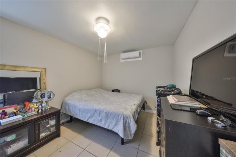 Купить коммерческую недвижимость в Ривервью, Флорида 119.57м2, № 2123883 - фото 10