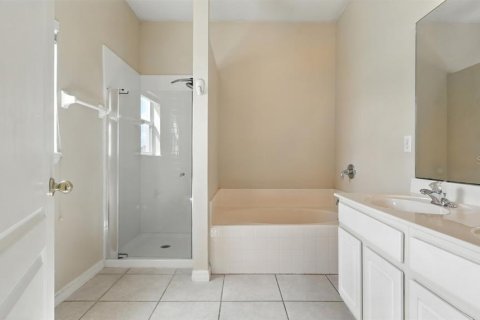 House in Sanford, Florida 3 bedrooms, 162.67 sq.m. № 1885396 - photo 16