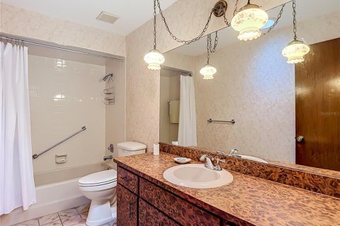 Купить виллу или дом в Нью-Порт-Ричи, Флорида 5 комнат, 174.93м2, № 2156845 - фото 23