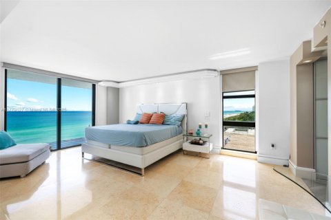 Copropriété à vendre à Miami Beach, Floride: 2 chambres, 141.58 m2 № 1713311 - photo 1