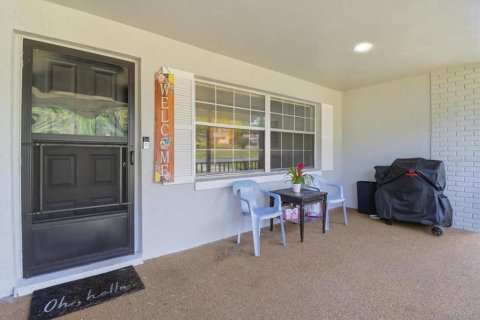 House in Beverly Hills, Florida 3 bedrooms, 124.4 sq.m. № 2211686 - photo 2