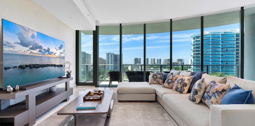 Кондоминиум с 2 спальнями в Санни-Айлс-Бич, Флорида № 2034426