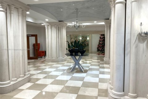 Copropriété à vendre à Sunny Isles Beach, Floride: 3 chambres, 138.61 m2 № 1861452 - photo 21