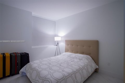 Купить кондоминиум в Норт-Майами-Бич, Флорида 2 спальни, 103.96м2, № 2089243 - фото 16
