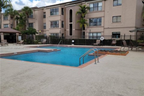 Купить кондоминиум в Дейви, Флорида 1 спальня, 74.79м2, № 1986602 - фото 16