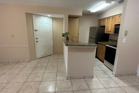 Купить кондоминиум в Дейви, Флорида 1 спальня, 74.79м2, № 1986602 - фото 3