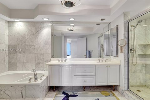 Condominio en venta en Aventura, Florida, 2 dormitorios, 144.93 m2 № 1710145 - foto 27