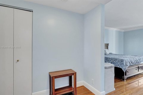 Condominio en venta en Aventura, Florida, 2 dormitorios, 144.93 m2 № 1710145 - foto 25