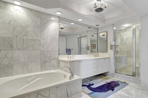 Condominio en venta en Aventura, Florida, 2 dormitorios, 144.93 m2 № 1710145 - foto 28