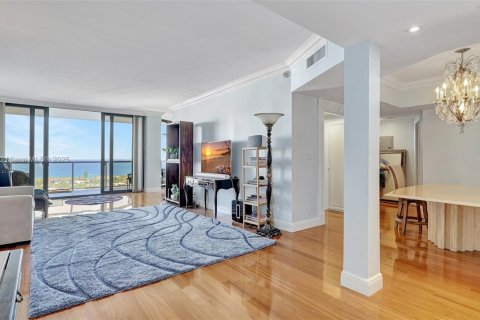 Condominio en venta en Aventura, Florida, 2 dormitorios, 144.93 m2 № 1710145 - foto 1