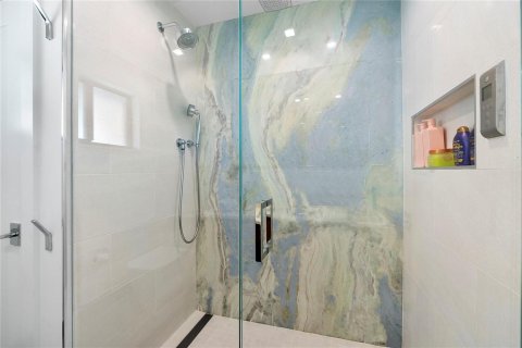 Villa ou maison à vendre à Fort Lauderdale, Floride: 5 chambres, 374.95 m2 № 2147370 - photo 24