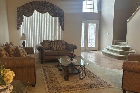 Villa ou maison à vendre à Orlando, Floride: 4 chambres, 241.64 m2 № 2400425 - photo 2
