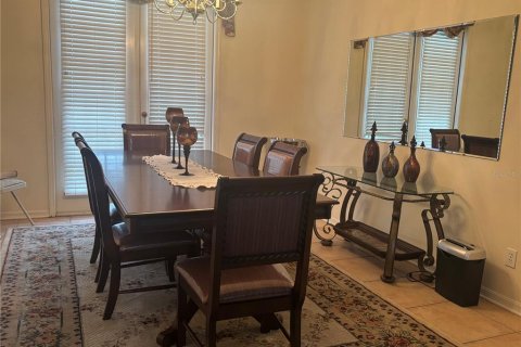 Villa ou maison à vendre à Orlando, Floride: 4 chambres, 241.64 m2 № 2400425 - photo 3