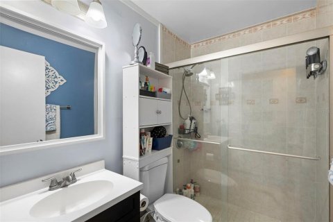 Casa en venta en Orlando, Florida, 4 dormitorios, 187.11 m2 № 1913314 - foto 27