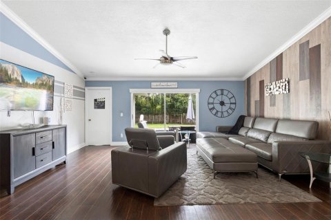 Casa en venta en Orlando, Florida, 4 dormitorios, 187.11 m2 № 1913314 - foto 8