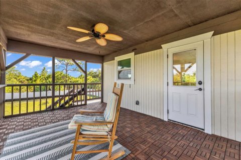 Villa ou maison à vendre à Punta Gorda, Floride: 3 chambres, 208.1 m2 № 2197111 - photo 16