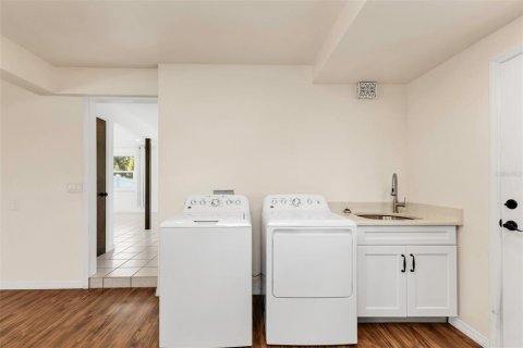 Villa ou maison à vendre à Punta Gorda, Floride: 3 chambres, 208.1 m2 № 2197111 - photo 24