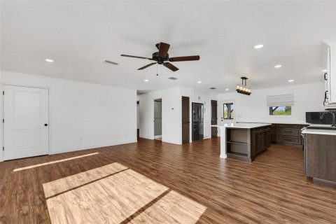 Villa ou maison à vendre à Punta Gorda, Floride: 3 chambres, 208.1 m2 № 2197111 - photo 7