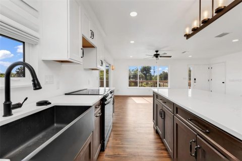 Villa ou maison à vendre à Punta Gorda, Floride: 3 chambres, 208.1 m2 № 2197111 - photo 11