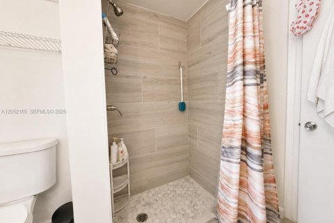 Villa ou maison à vendre à Pembroke Pines, Floride: 3 chambres, 150.5 m2 № 2173901 - photo 11
