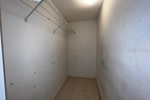 Condominio en alquiler en Orlando, Florida, 2 dormitorios, 88.54 m2 № 1881326 - foto 17