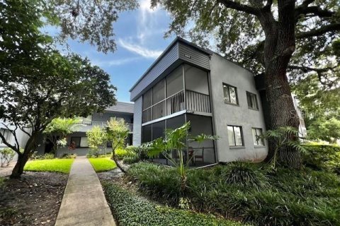 Condominio en alquiler en Orlando, Florida, 2 dormitorios, 88.54 m2 № 1881326 - foto 3