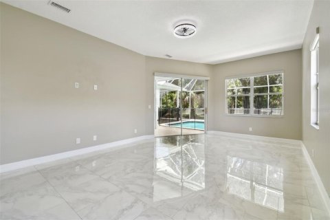Casa en venta en Lutz, Florida, 4 dormitorios, 346.53 m2 № 1782623 - foto 29