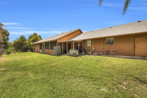 Villa ou maison à vendre à Loxahatchee Groves, Floride: 5 chambres, 206.89 m2 № 2260068 - photo 30