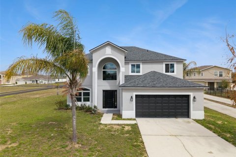 Casa en Kissimmee, Florida 4 dormitorios, 259.2 m2 № 2124952
