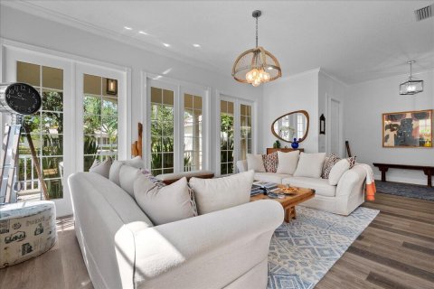 House in Wellington, Florida 4 bedrooms, 232.16 sq.m. № 2175539 - photo 6