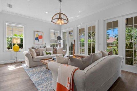 House in Wellington, Florida 4 bedrooms, 232.16 sq.m. № 2175539 - photo 4