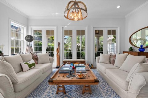 House in Wellington, Florida 4 bedrooms, 232.16 sq.m. № 2175539 - photo 5