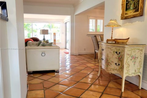 House in Pompano Beach, Florida 3 bedrooms, 192.59 sq.m. № 1924571 - photo 30