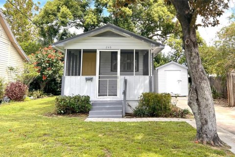 House in Lakeland, Florida 1 bedroom, 55.74 sq.m. № 1912504 - photo 1