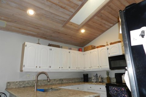 Villa ou maison à vendre à West Palm Beach, Floride: 2 chambres, 194.44 m2 № 2077521 - photo 25