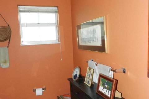 Villa ou maison à vendre à West Palm Beach, Floride: 2 chambres, 194.44 m2 № 2077521 - photo 8